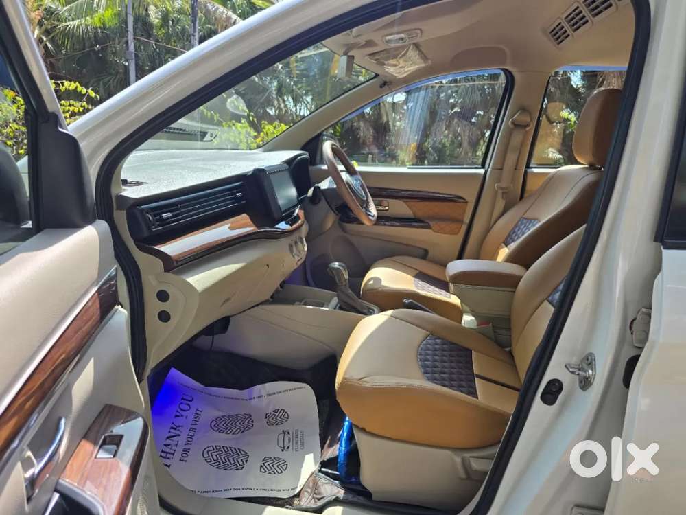 Maruti Suzuki Ertiga Vxi At, 2022, Petrol