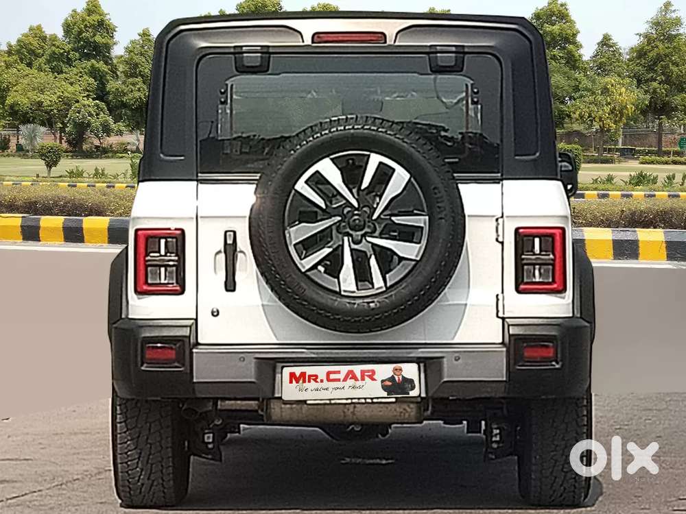 Mahindra Thar Roxx, 2025, Petrol