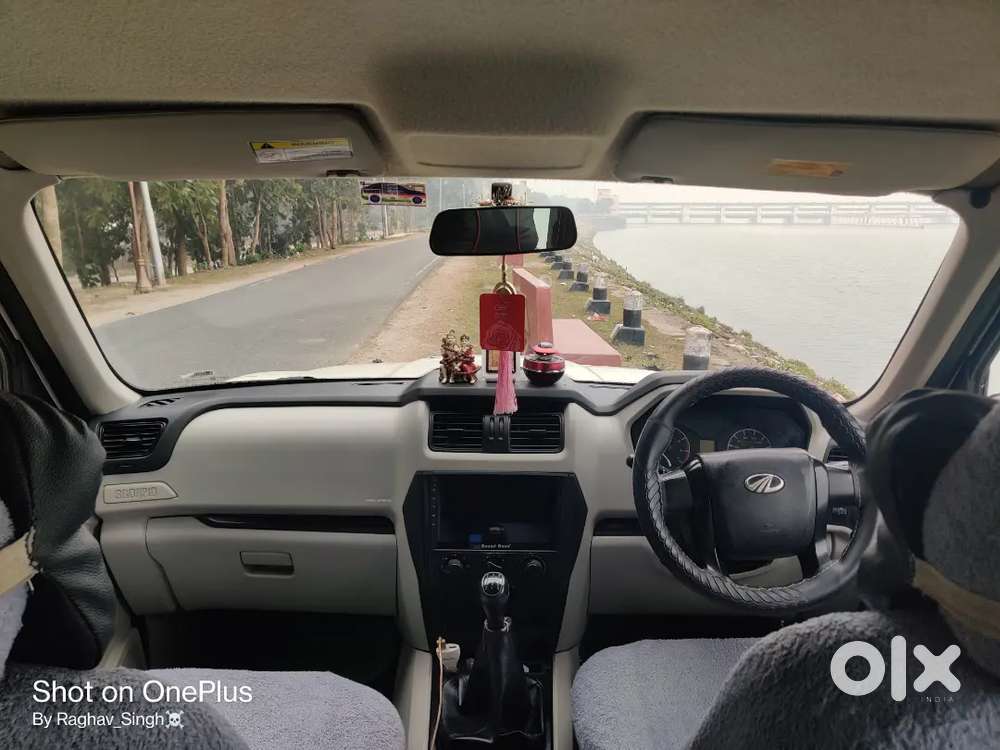 Mahindra Vision S Sub-4metre Suv 2018 Diesel 68600 Km Driven