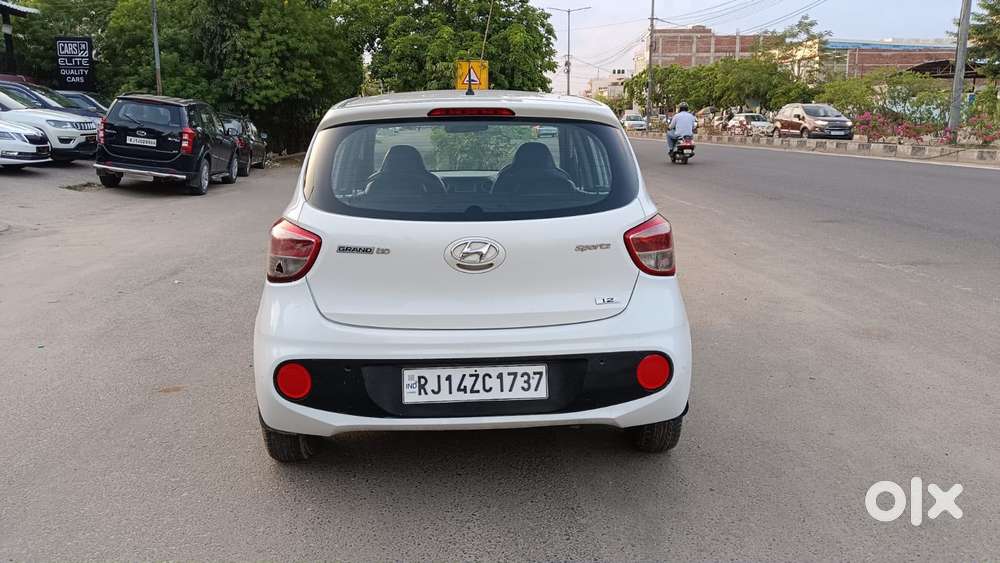 Hyundai Grand I10 Sportz O 1.2, 2018, Petrol