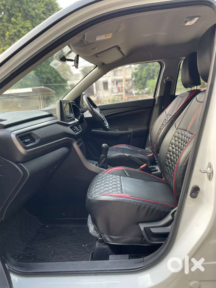 Maruti Suzuki Brezza 1.5 Vxi Smart Hybrid, 2022, Petrol