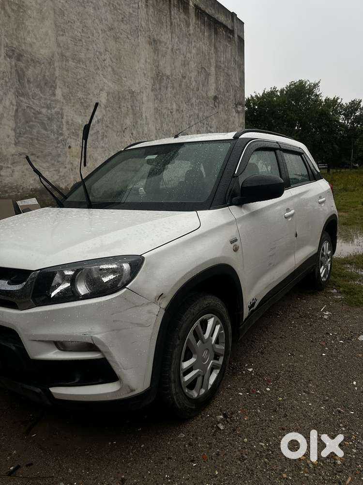 Maruti Suzuki Brezza Diesel Well Maintained Home To Office To Home