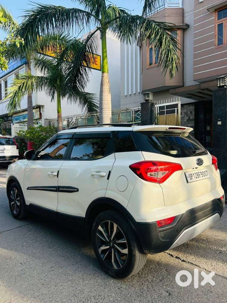 Mahindra Xuv300 W8 1.2 Petrol Dual Tone, 2021, Diesel