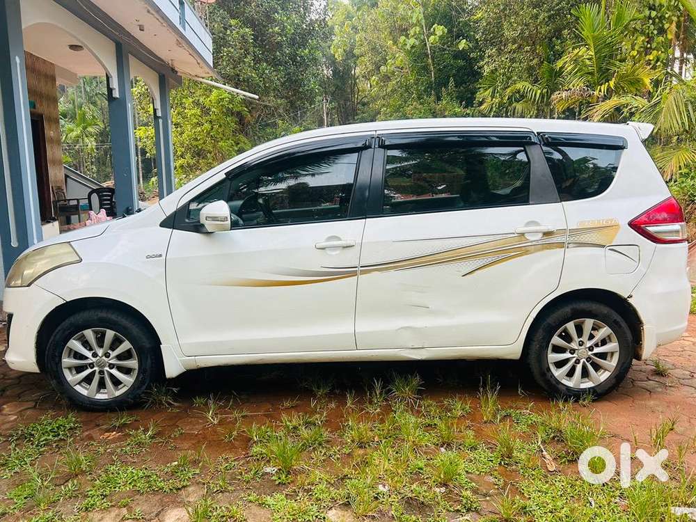 Maruti Suzuki Ertiga 2012 Diesel Well Maintained