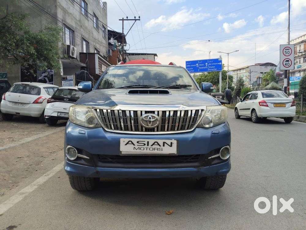 Toyota Fortuner 3.0 4x4 Manual, 2012, Diesel