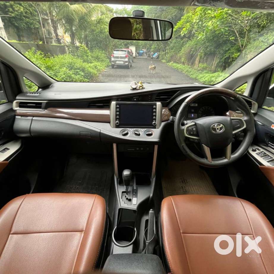 Toyota Innova Crysta [2020-ongoing] 2.4 Gx At 7 Str, 2021, Diesel
