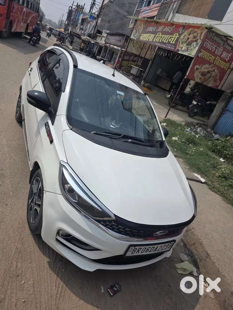 Tata Tiago Revotron 2022