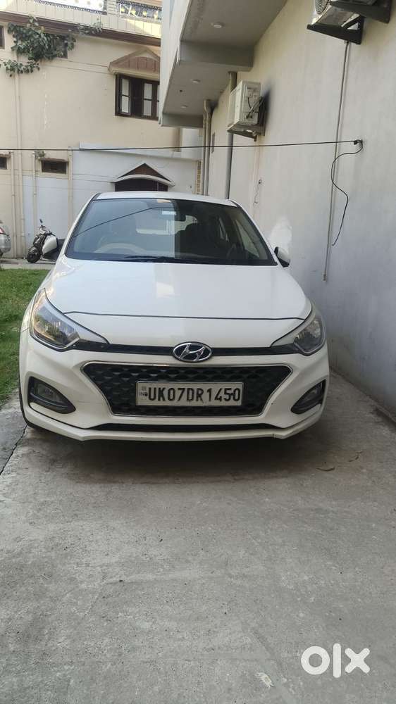 Hyundai Elite I20 Sportz (o) 1.2, 2019, Petrol