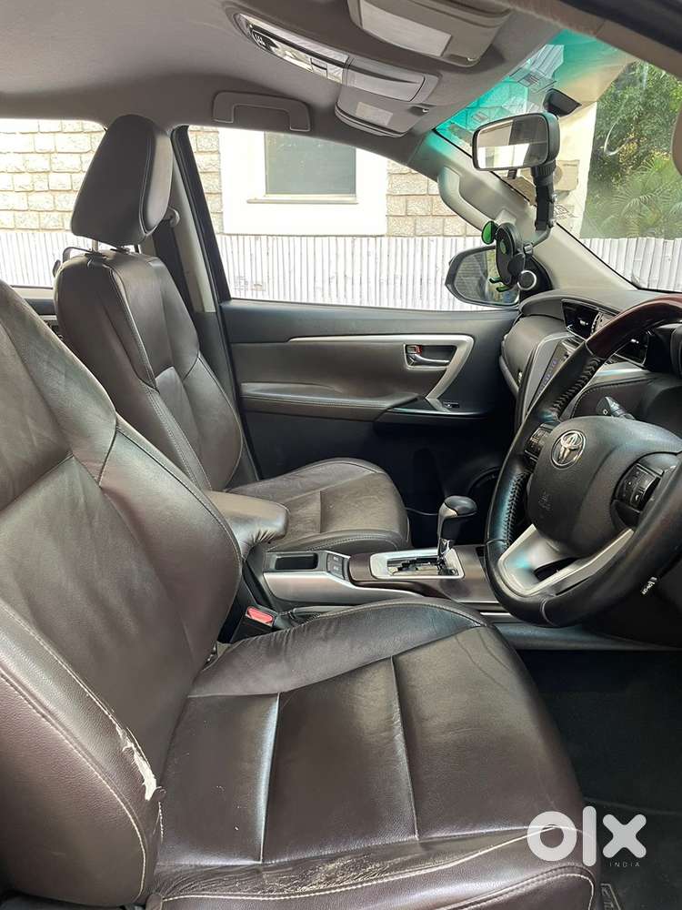 Toyota Fortuner Automatic Diesel 2017 Suv
