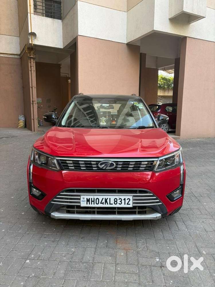 Mahindra Xuv300 December 2020 Diesel Well Maintained