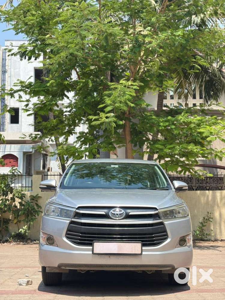 Toyota Innova Crysta 2.4 G Mt 8s, 2017, Diesel