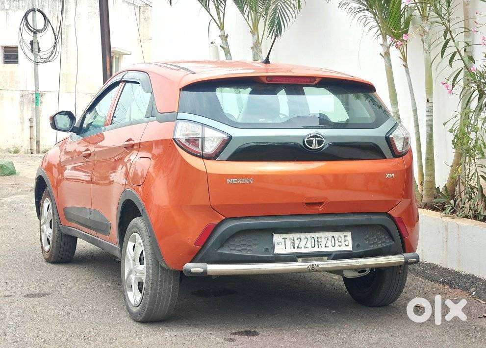 Tata Nexon 1.5 Revotorq Xm (s), 2019, Petrol