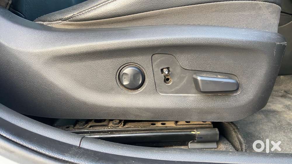 Hyundai New Elantra [ ] 2.0 Sx (o) Petrol At, 2018, Petrol