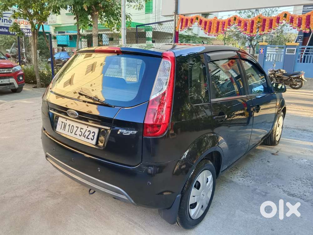 Ford Figo 1.2p Titanium Mt, 2010, Petrol