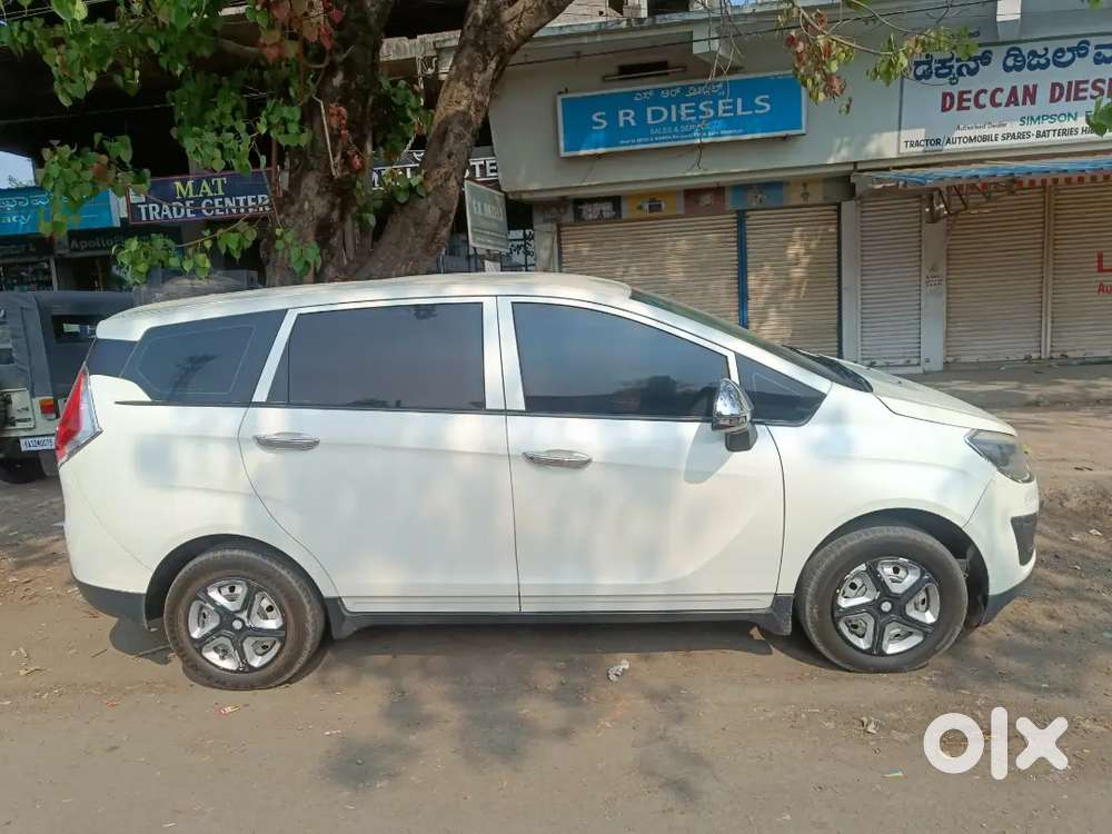 Mahindra Marazzo 2018 Diesel Well Maintained