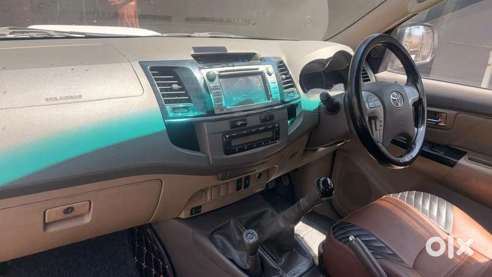 Toyota Fortuner Diesel 2012