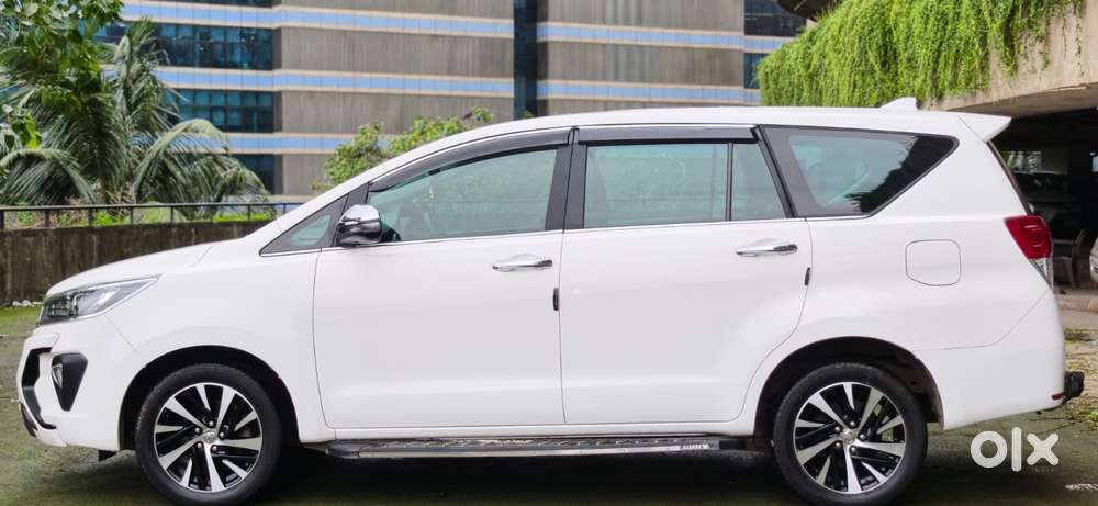 Toyota Innova Crysta [2020-ongoing] 2.7 Zx At 7 Str, 2022, Petrol