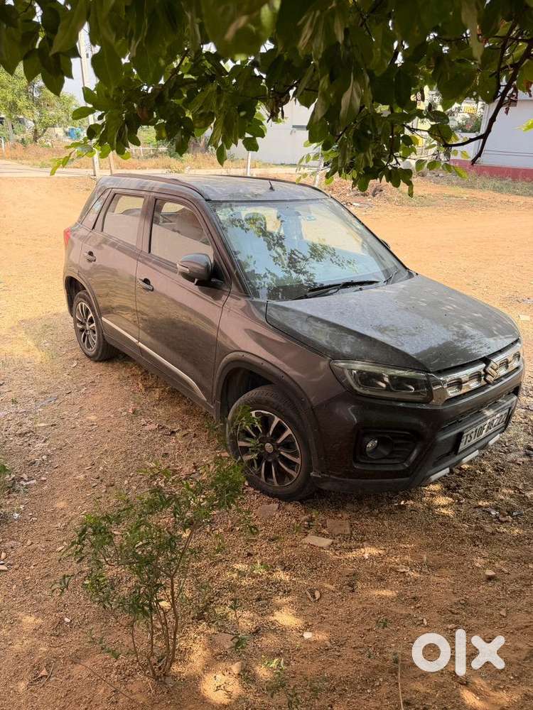 Maruti Suzuki Brezza Petrol Well Maintained
