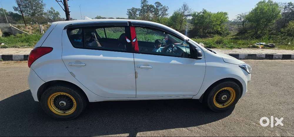 I20 Good Condition With Alloy And Music System