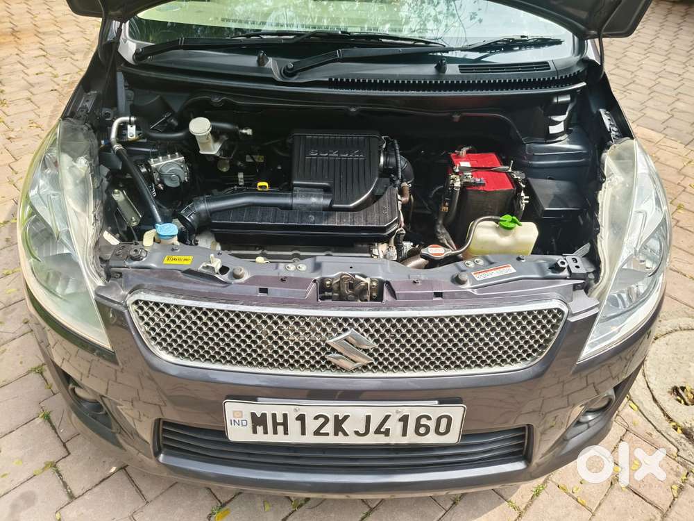 Maruti Suzuki Ertiga 2012-2015 Zxi, 2013, Petrol