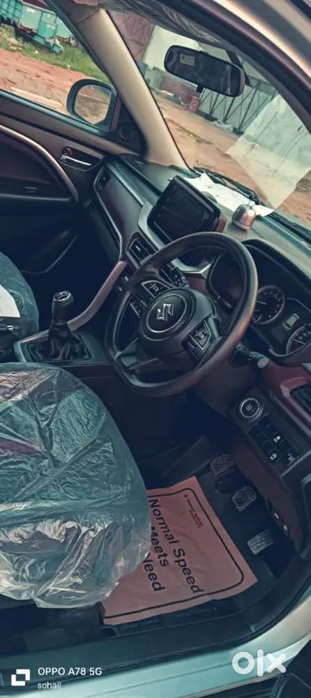 Maruti Suzuki Brezza 2024 Petrol 12800 Km Driven