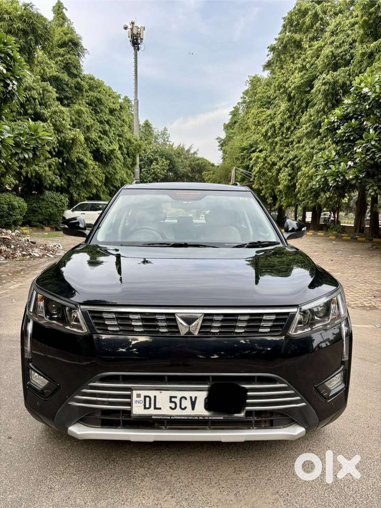 Mahindra Xuv300 W8, 2023, Petrol