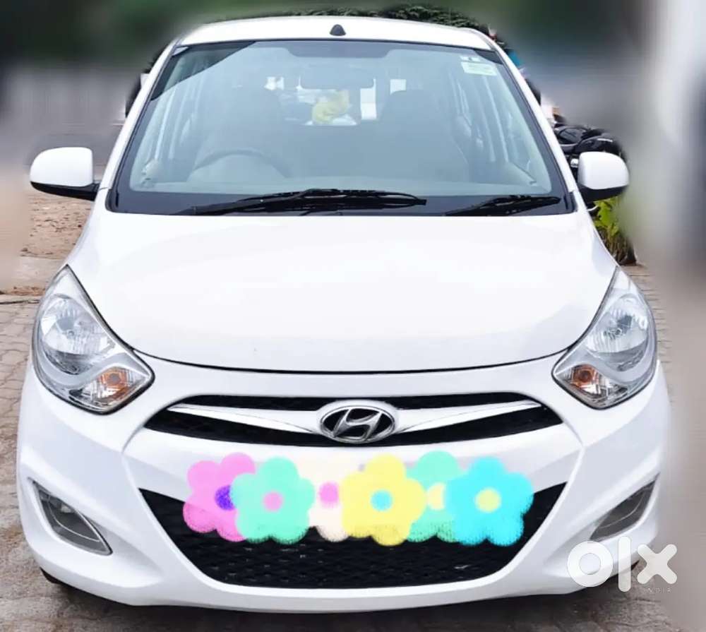 Hyundai I10 Sportz 2014 Variant