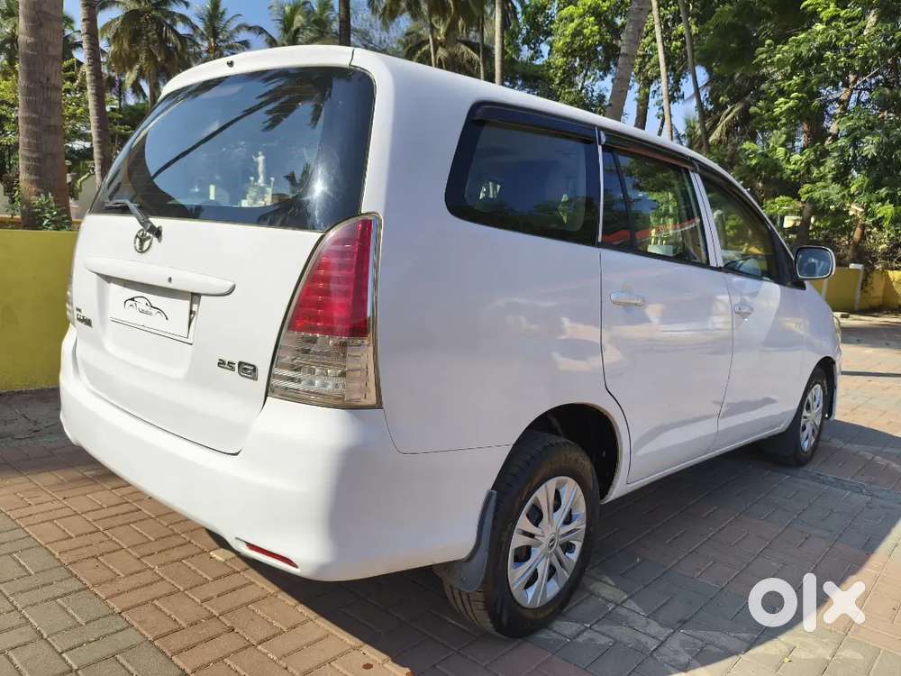 Toyota Innova 2009 Diesel 180000 Km Driven