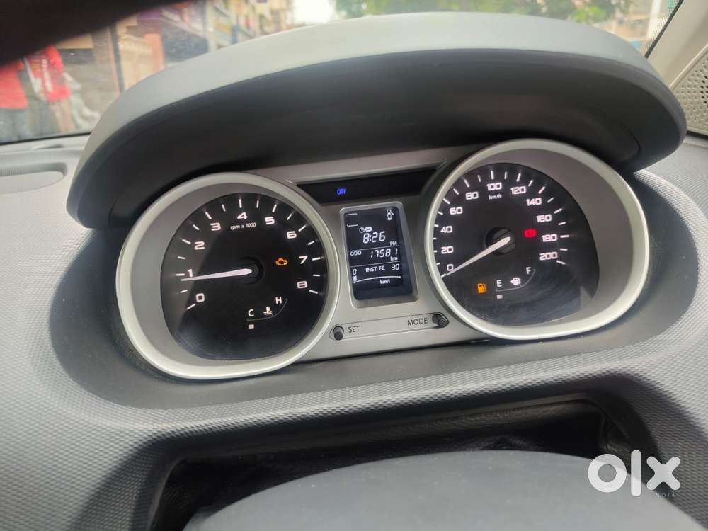 Tata Tiago 1.2 Revotron Xz (o), 2017, Petrol