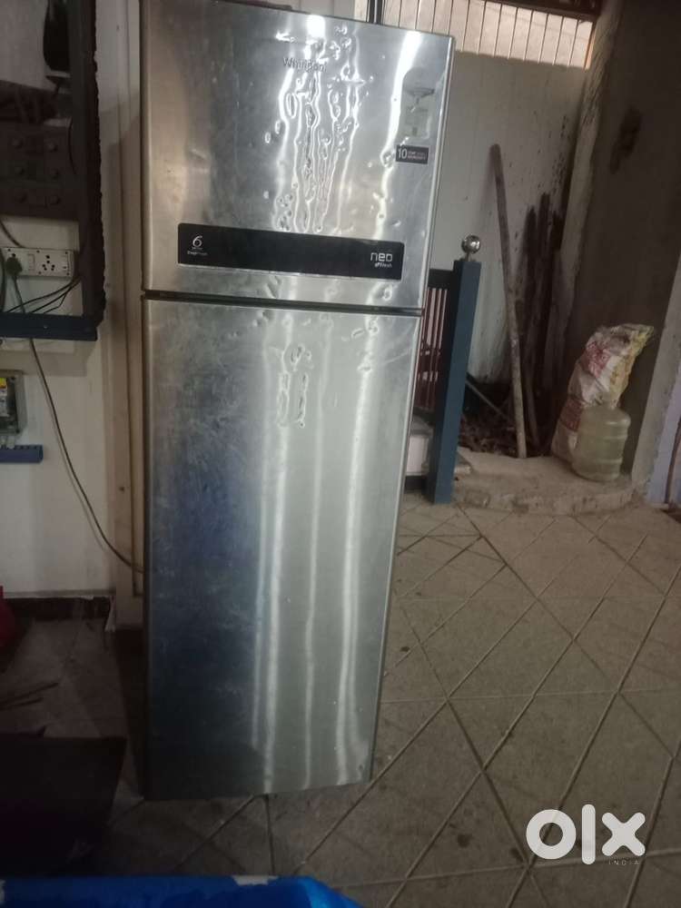 FRIDGE WHIRLPOOL