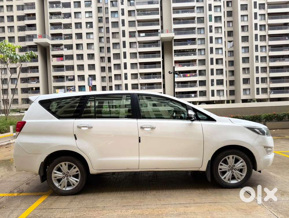 Toyota Innova Crysta 2.8z Automatic, 2019, Diesel