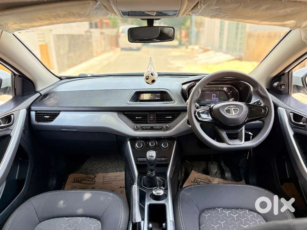 Tata Nexon 1.5 Revotorq Xm (s), 2022, Diesel