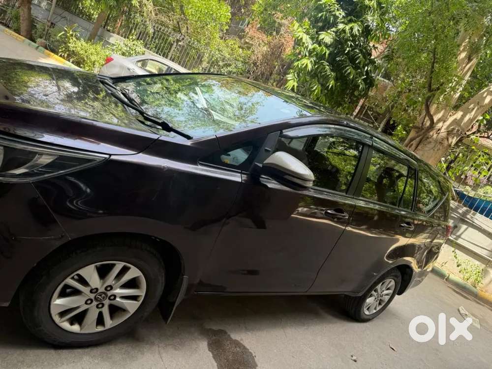 Toyota Innova Crysta 2017 Diesel 120000 Km Driven