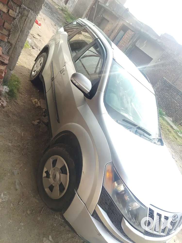 Mahindra Xuv500 2014 Diesel 122000 Km Driven