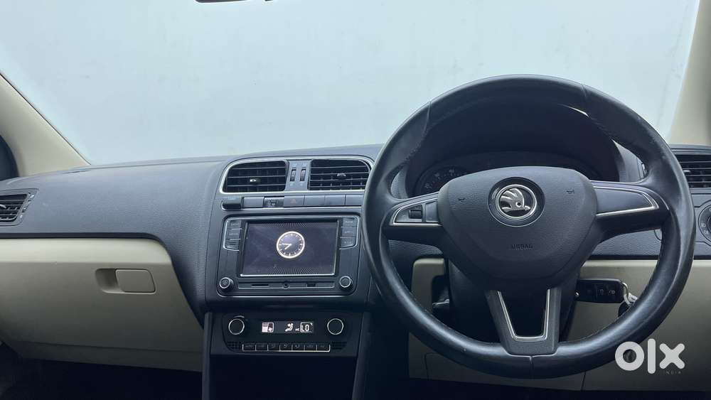 Skoda Rapid 1.6 Mpi Ambition, 2019, Petrol