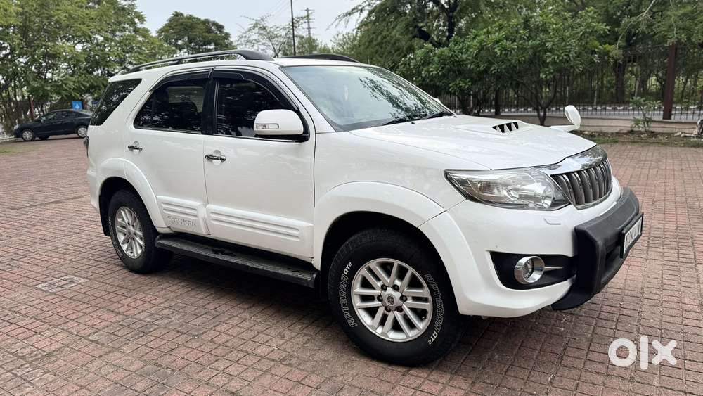 Toyota Fortuner 4x4 Mt 2.8 Diesel, 2014, Diesel