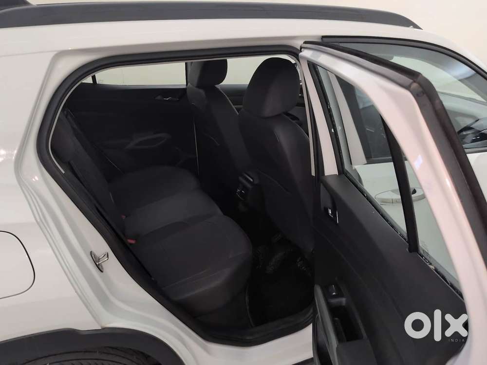 Skoda Kylaq Prestige At, 2025, Petrol