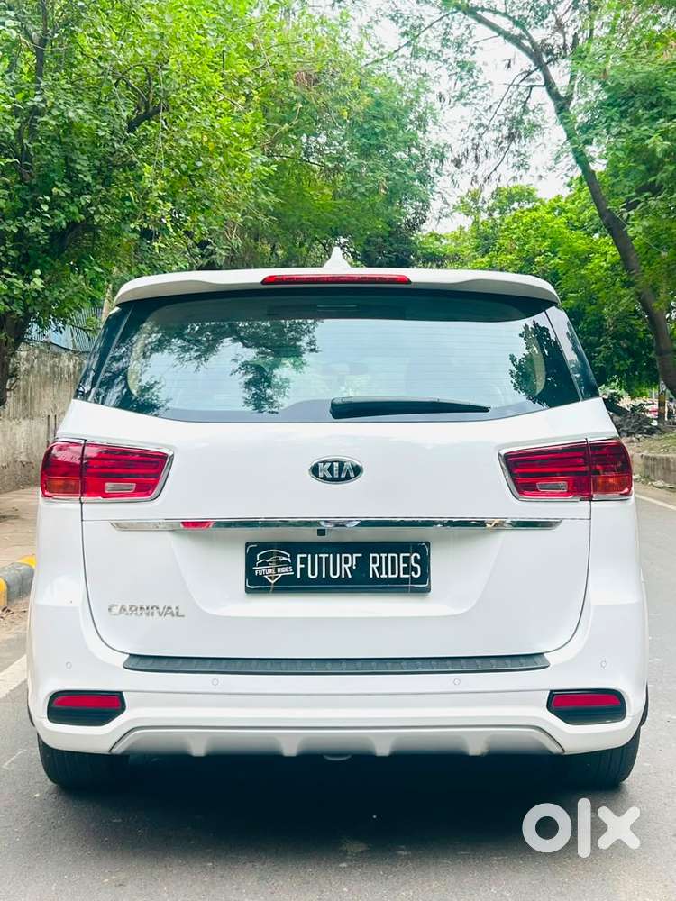 Kia Carnival Prestige, 2021, Diesel