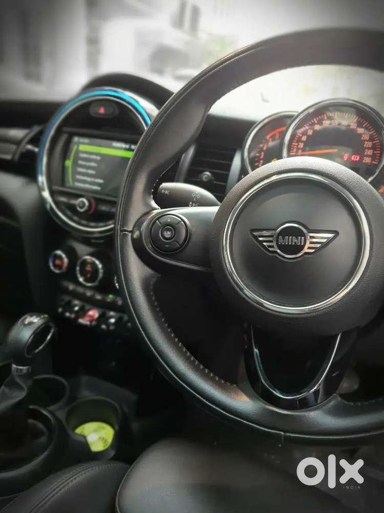 Mini Cooper 3 Door Doctor Driven