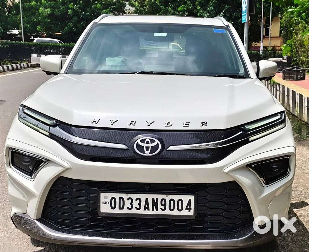 Toyota Urban Cruiser Hyryder 1.5 V Hybrid, 2024, Petrol