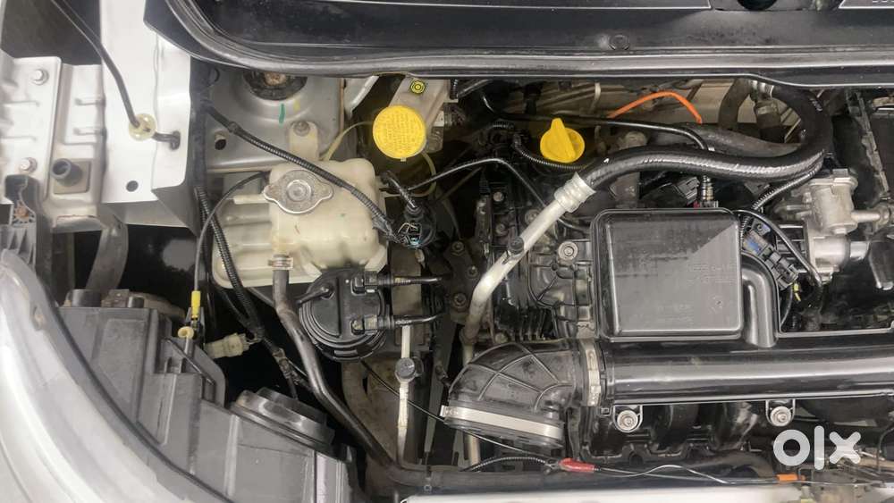 Renault Triber Rxt, 2020, Petrol