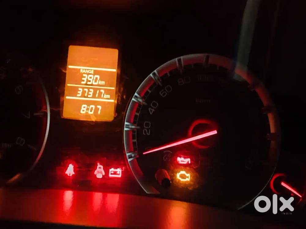 Maruti Suzuki Dzire 2015 Vxi Petrol Manual