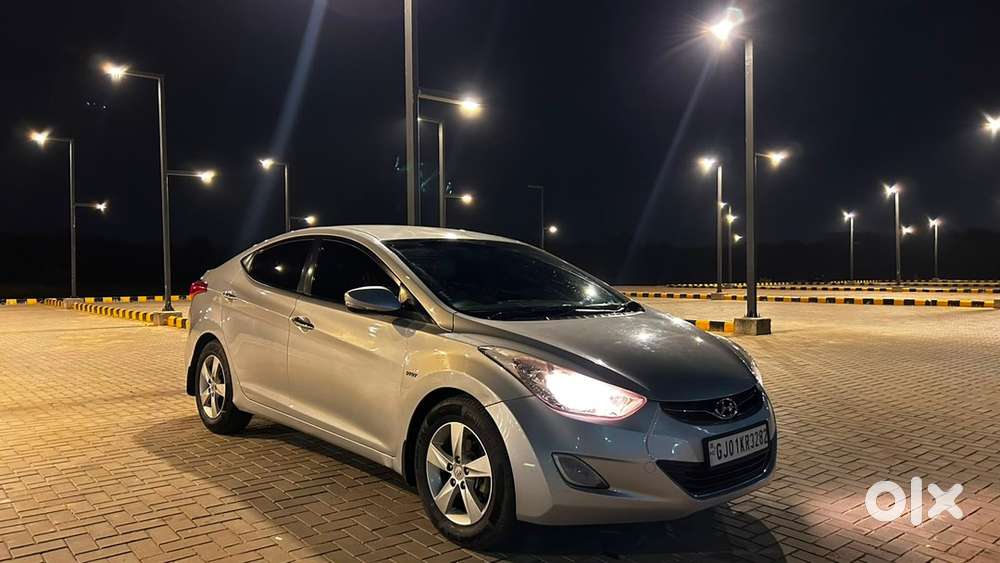Hyundai Elantra Fluidic 2012