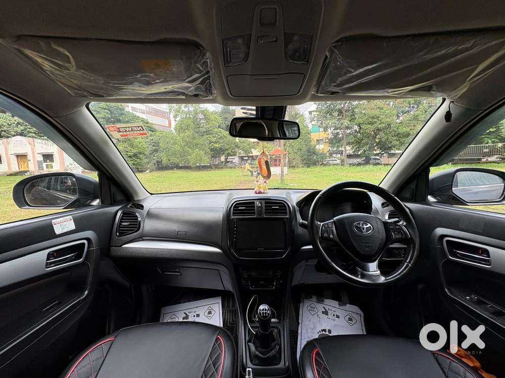 Toyota Urban Cruiser 1.5 Premium Grade Dual Tone Mt, 2022, Petrol