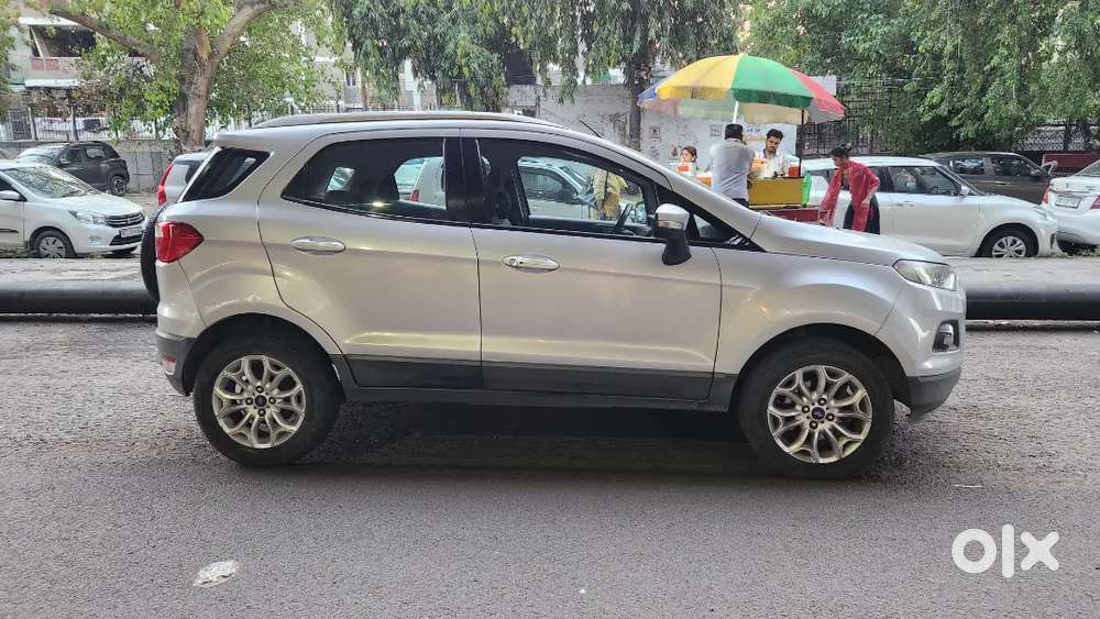 Ford Ecosports Pertol Varient Car