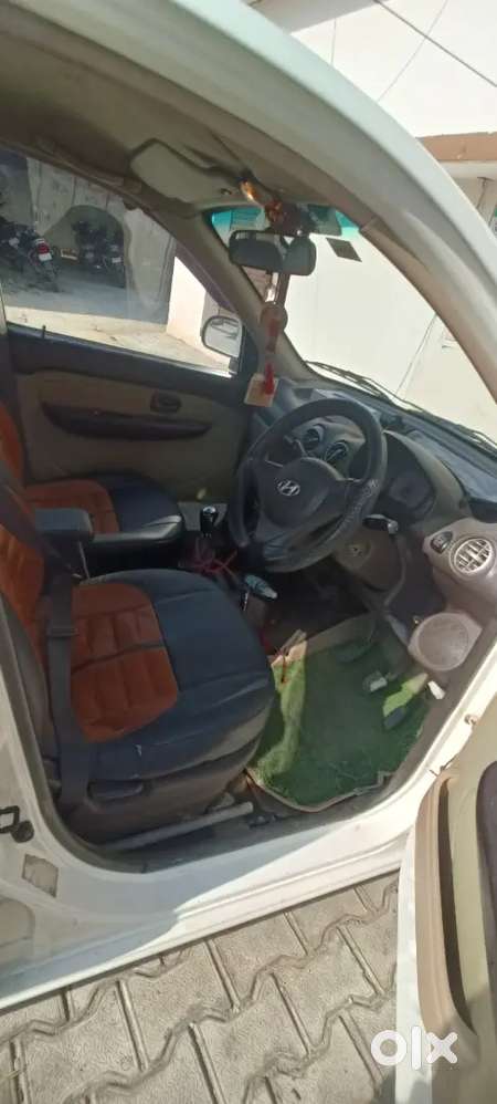 Hyundai Santro 2011 Petrol 100002 Km Driven