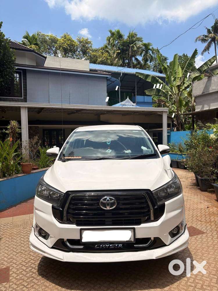 Toyota Innova Crysta 2016 Diesel Automatic