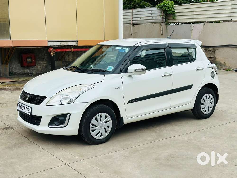 Maruti Suzuki Swift Vxi Ags, 2017, Petrol