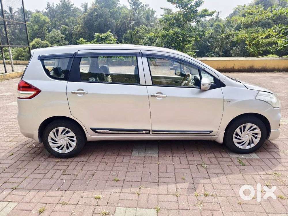 Maruti Suzuki Ertiga Vxi Abs, 2014, Petrol