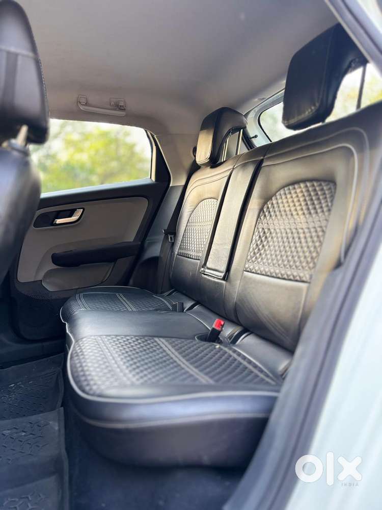 Tata Altroz Xz, 2020, Petrol